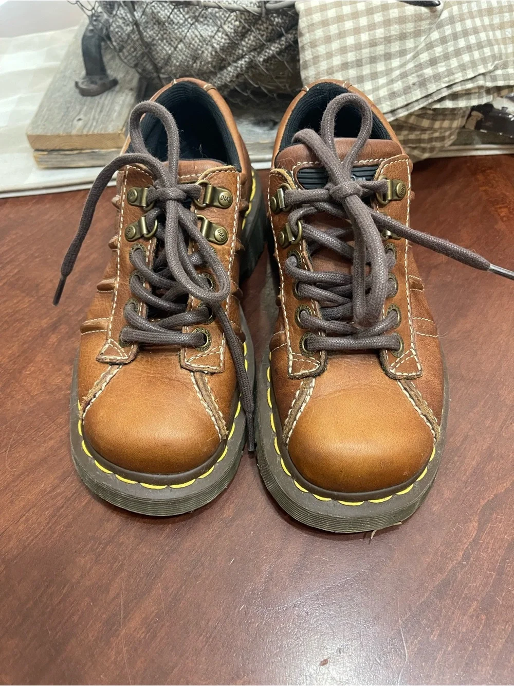 Dr. Marten's Vintage Leather Oxford Platforms lug sole Style 11306